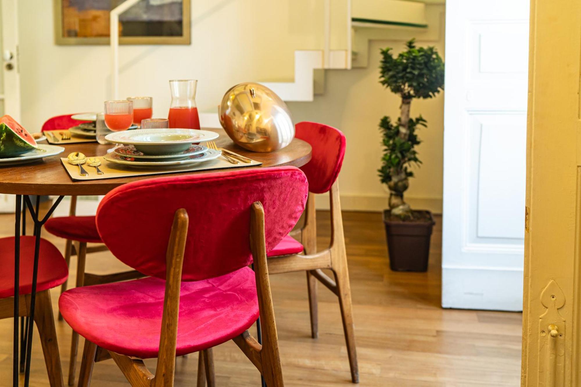 Vintage House Apartment